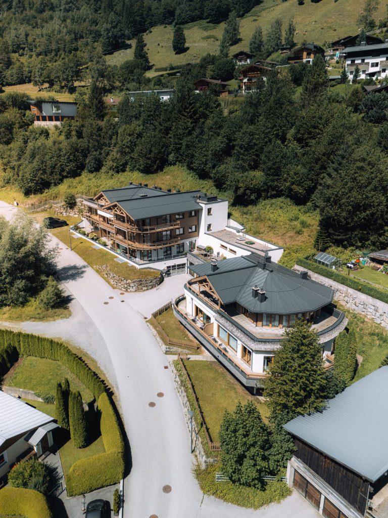 Kaprun Glacier Estate-7 compressed